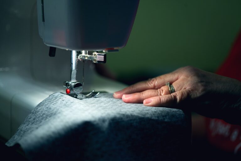 Best Sewing Machines for Beginners: A Guide