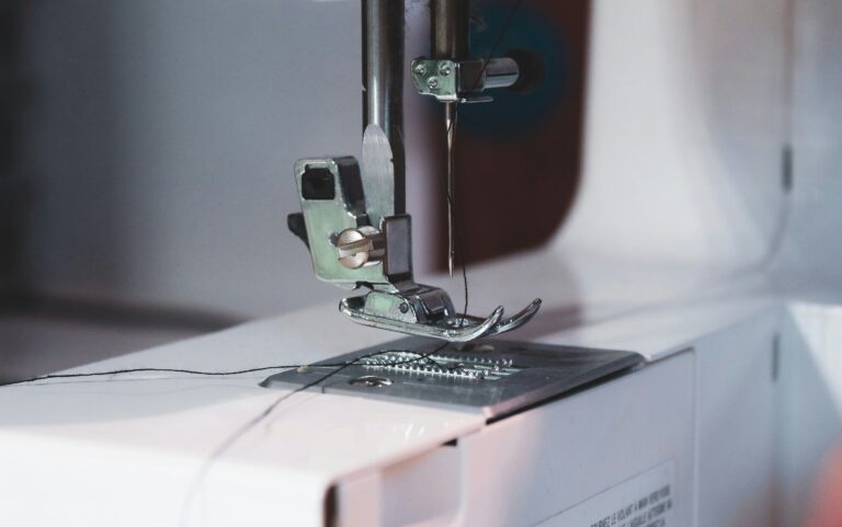 Top Beginner Sewing Machines: A Guide